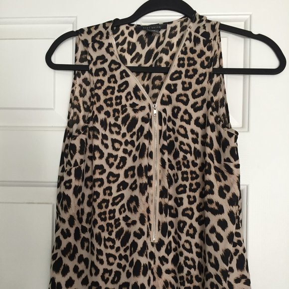Leopard Front Zip Sleeveless Blouse - Picture 1 of 3